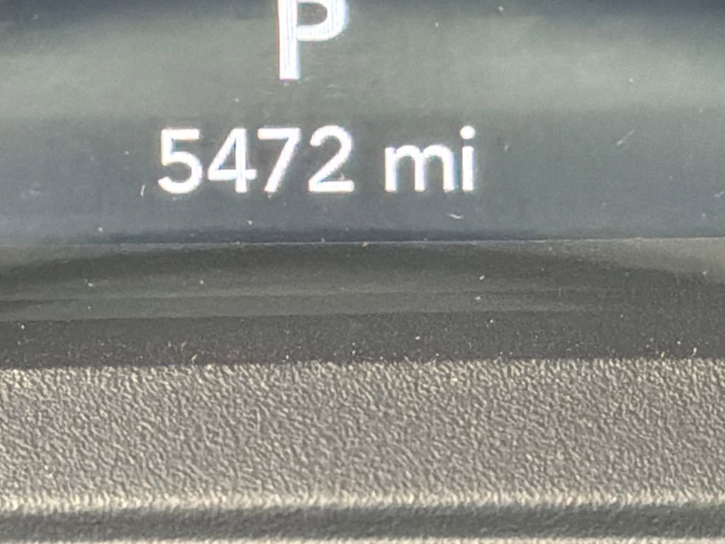 Used 2025 Jeep Wrangler Willys image 24