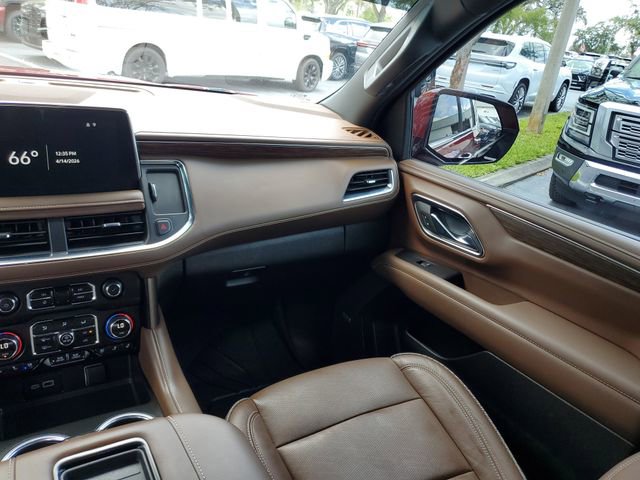 Used 2024 Chevrolet Tahoe High Country AWD/4WD image 12