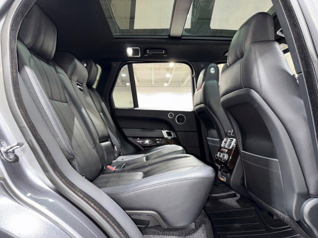 Used 2014 Land Rover Range Rover Supercharged image 57