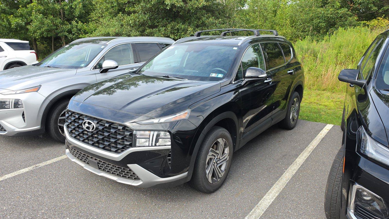 Certified 2023 Hyundai Santa Fe SEL AWD/4WD image 3