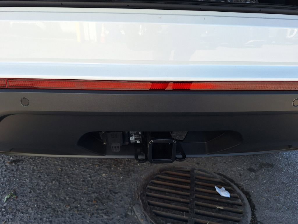 New 2026 Volkswagen Atlas Cross Sport SE image 24