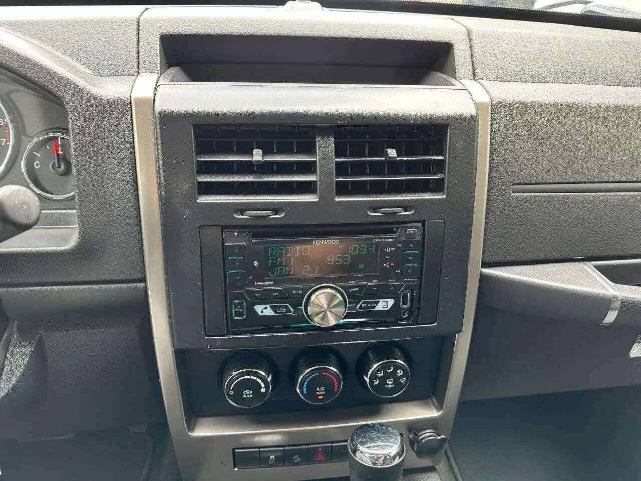 Used 2012 Jeep Liberty Sport w/ Popular Equipment Group image 21