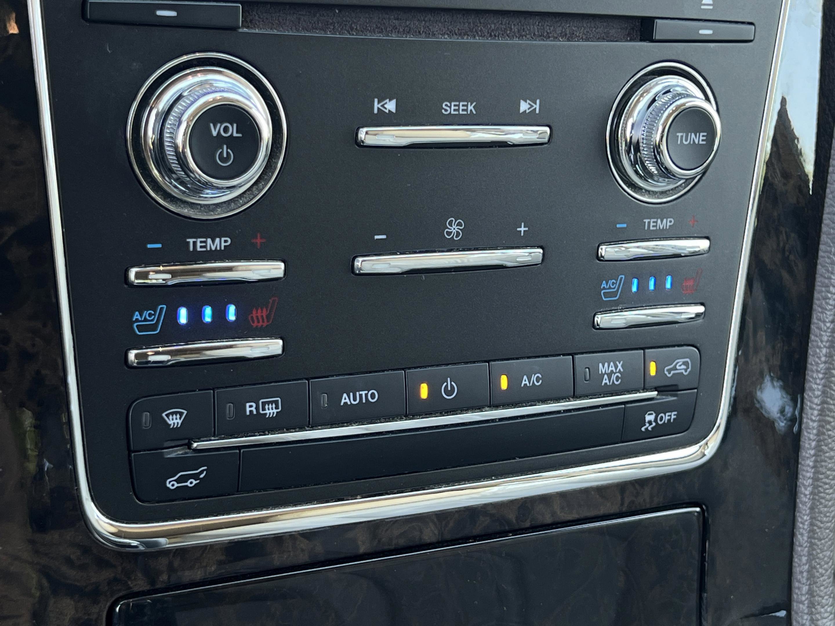 Used 2017 Lincoln Navigator Select image 23