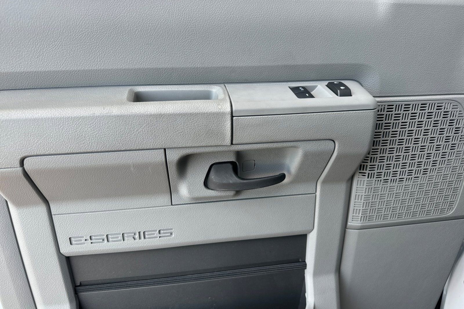 New 2026 Ford E-350 and Econoline 350 Super Duty w/ Power Equipment Group image 11