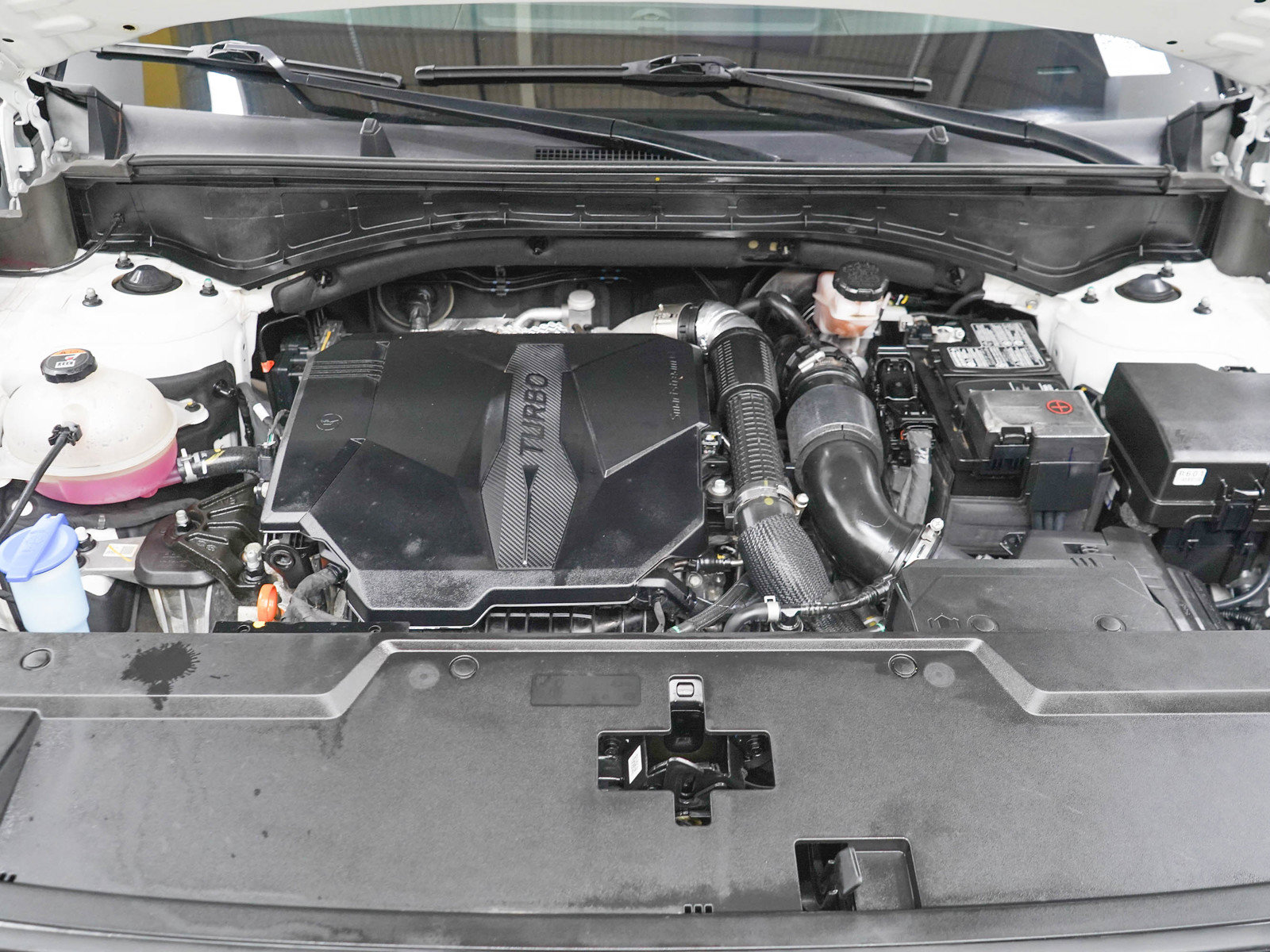 Used 2024 Hyundai Santa Fe Limited AWD/4WD image 34