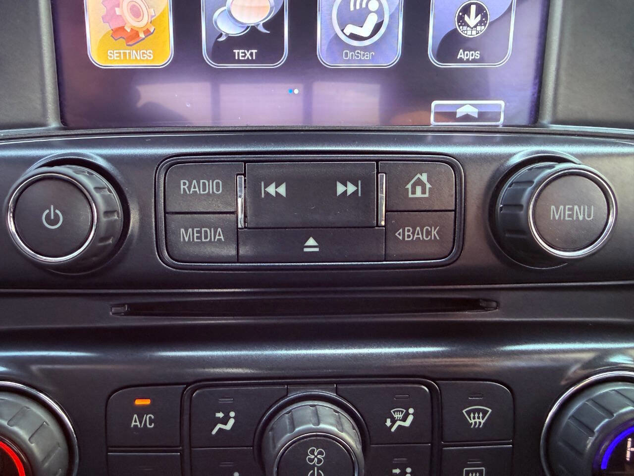 Used 2018 Chevrolet Silverado 2500 LT w/ LT Convenience Package image 46