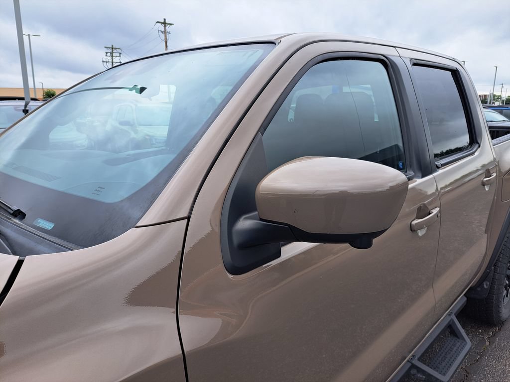 Used 2023 Nissan Frontier PRO-4X w/ Pro Convenience Package AWD/4WD image 26