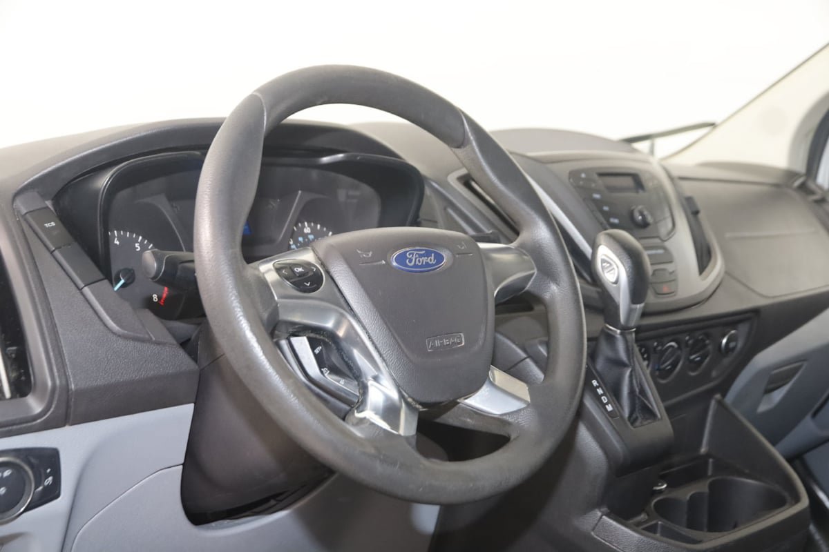 Used 2016 Ford Transit 250 130 Low Roof w/ Exterior Upgrade Package RWD image 6