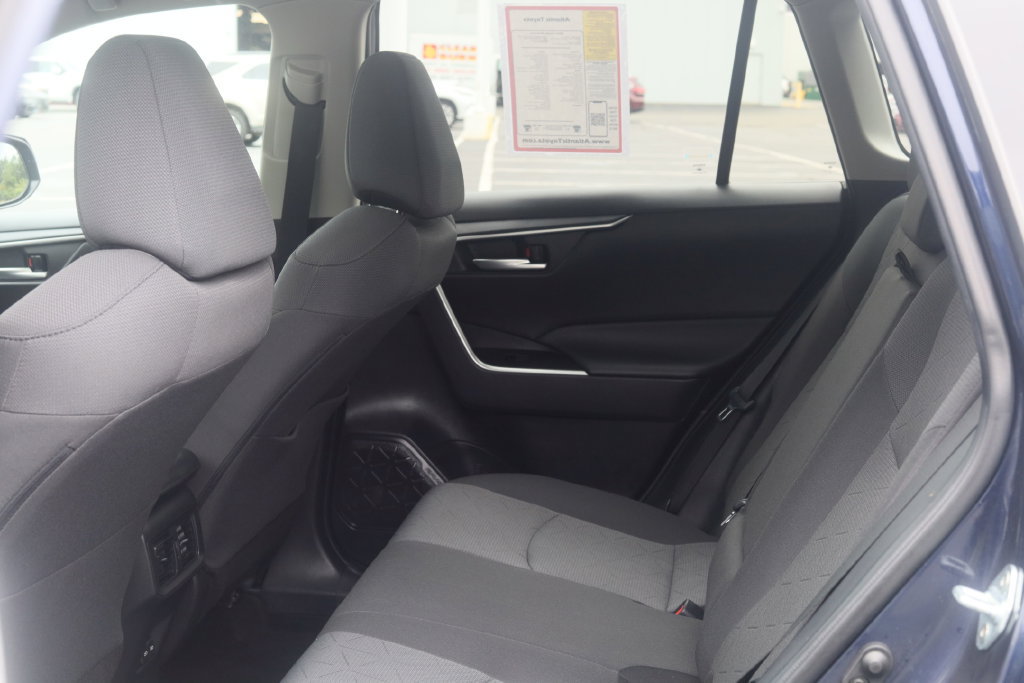 Used 2024 Toyota RAV4 XLE w/ Convenience Package AWD/4WD image 21