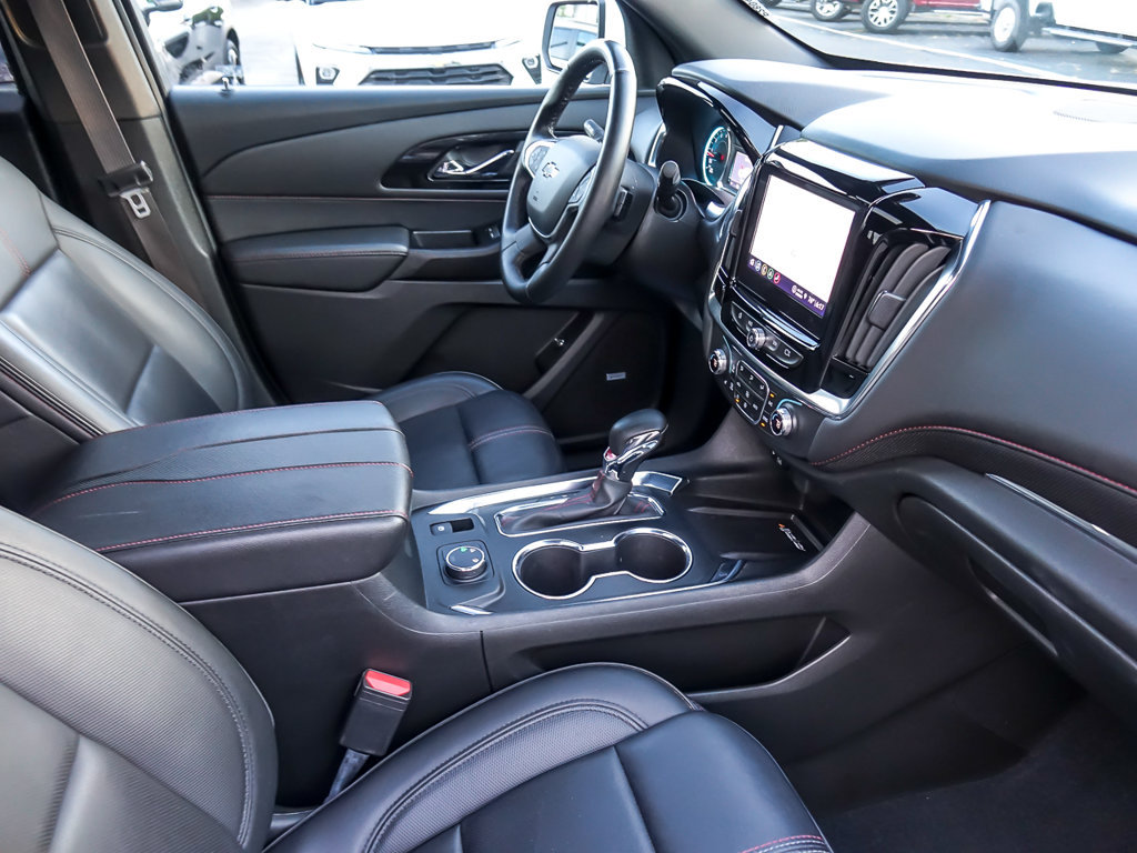 Used 2023 Chevrolet Traverse RS w/ LPO, Floor Liner Package AWD/4WD image 35