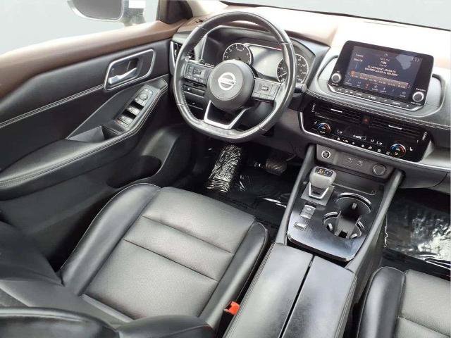 Certified 2021 Nissan Rogue SV w/ Premium Package FWD image 9