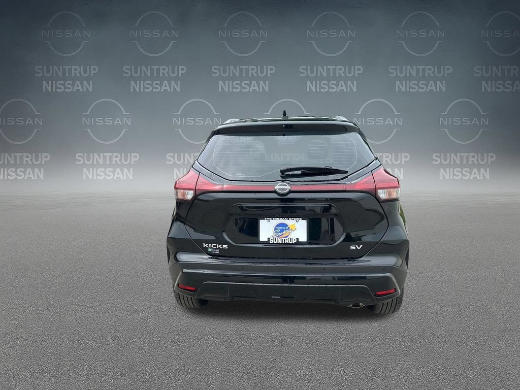 Used 2023 Nissan Kicks SV FWD image 34