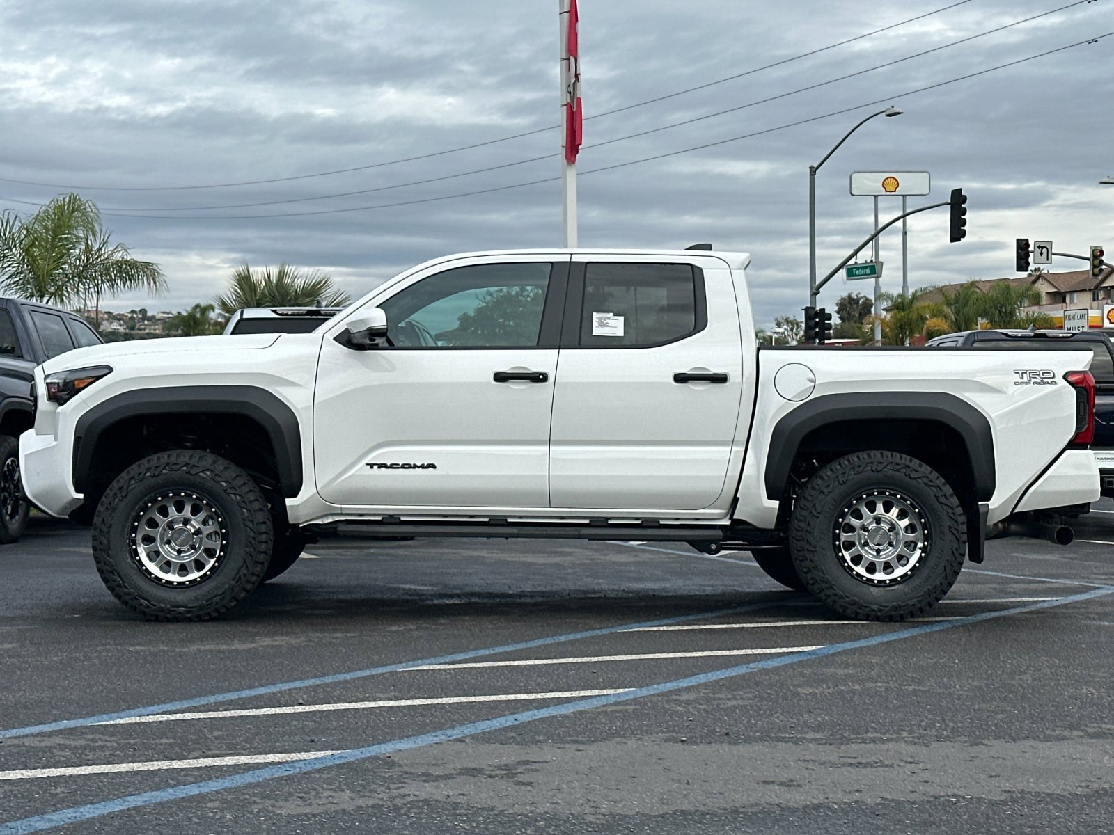 New 2025 Toyota Tacoma TRD Off-Road image 2