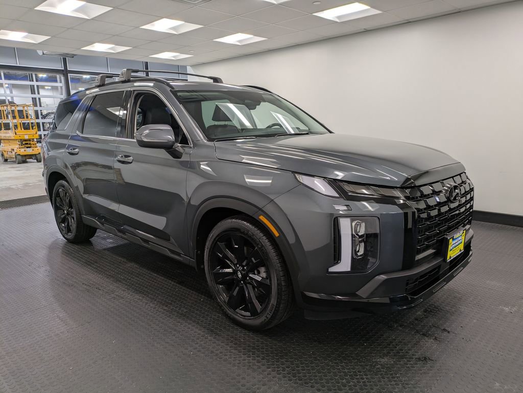 Used 2023 Hyundai Palisade XRT AWD/4WD image 3