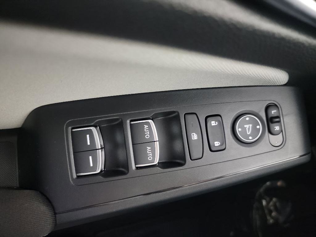 Certified 2025 Honda Civic Sport image 23