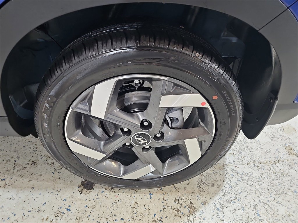New 2026 Hyundai Venue SEL image 32