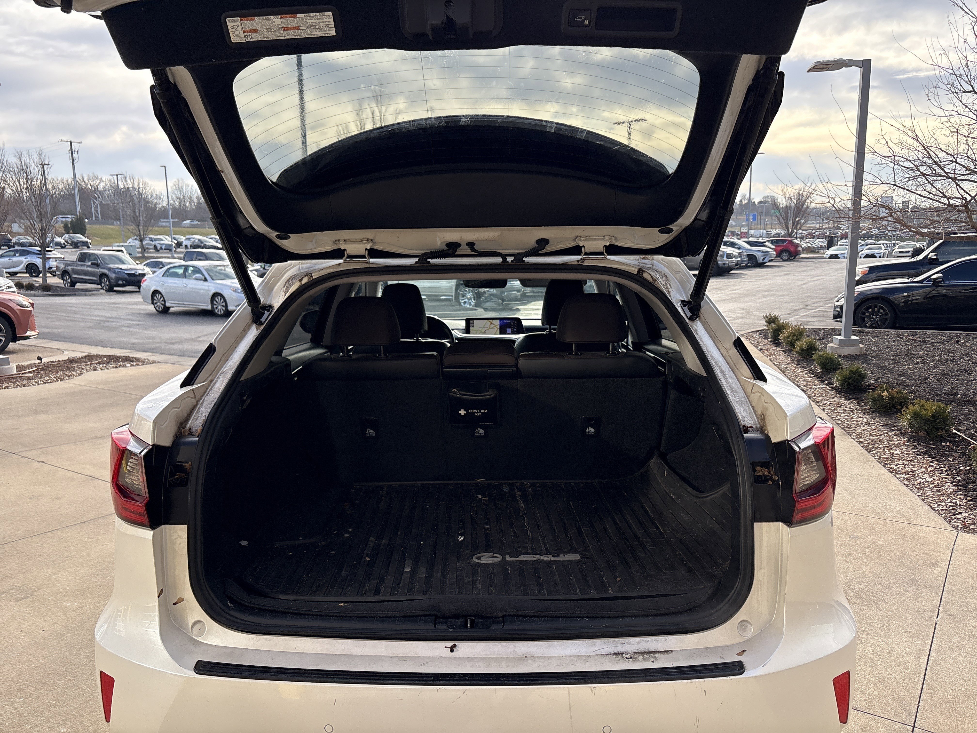 Used 2017 Lexus RX 350 AWD image 32