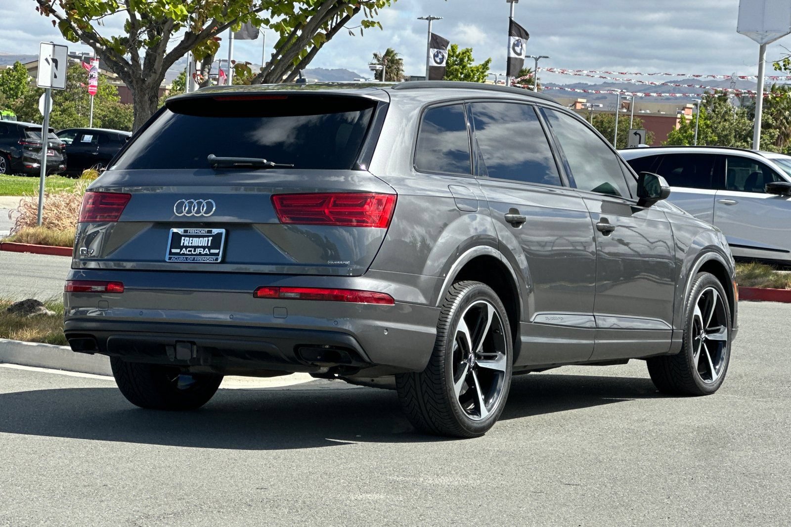 Used 2019 Audi Q7 3.0T Premium Plus w/ Premium Plus Package AWD/4WD image 4