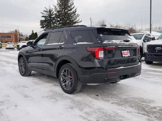New 2026 Ford Explorer ST-Line w/ ST-Line Street Pack image 5