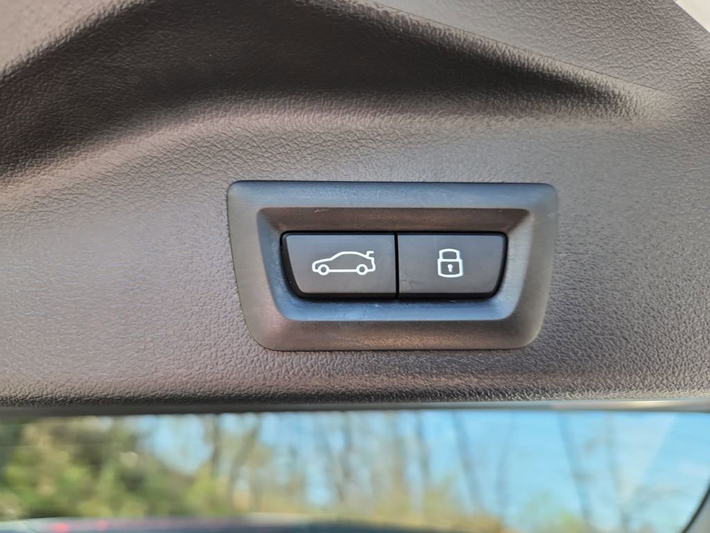 Used 2024 BMW X5 M60i image 14