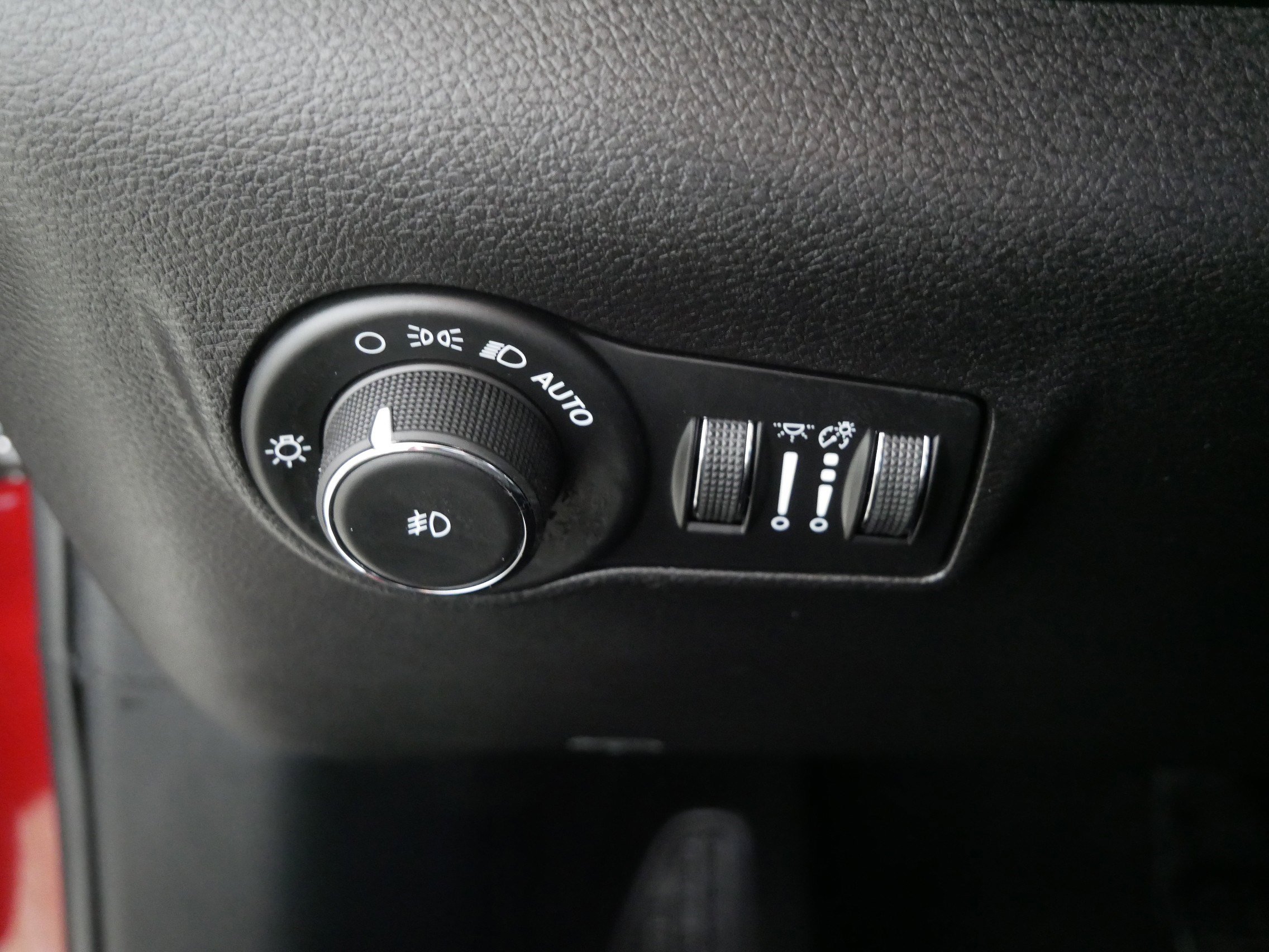 Used 2024 Jeep Compass Limited image 26