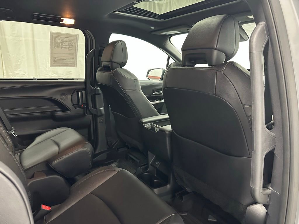 Used 2026 Toyota Sienna XLE Woodland Edition AWD/4WD image 56