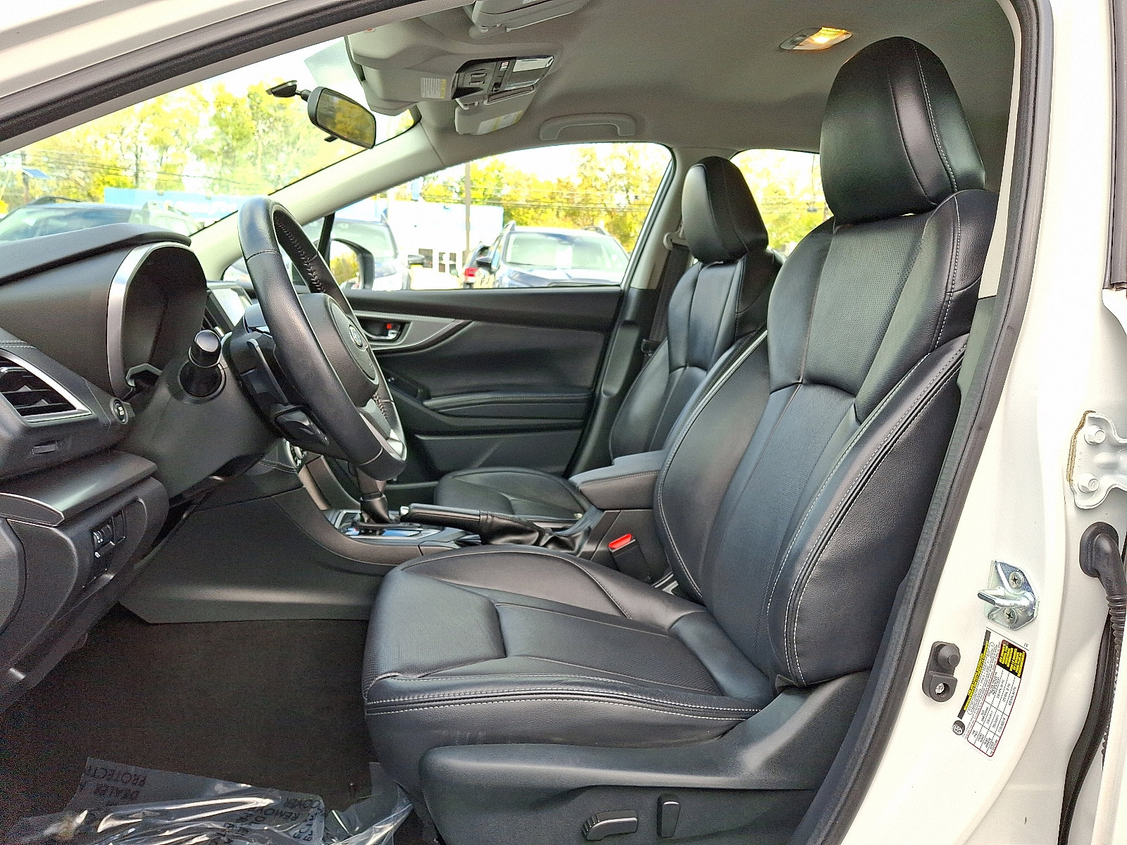 Used 2022 Subaru Impreza 2.0i Limited image 14