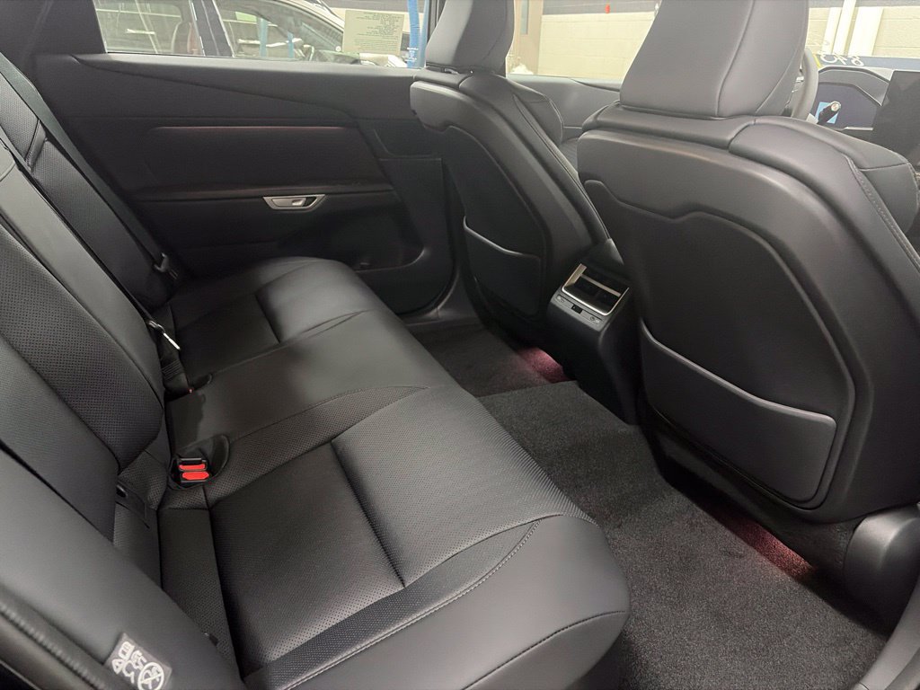 New 2026 Lexus ES 500e w/ Convenience Package AWD/4WD image 12