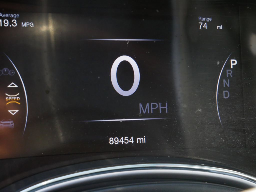 Used 2019 Jeep Grand Cherokee Summit AWD/4WD image 38