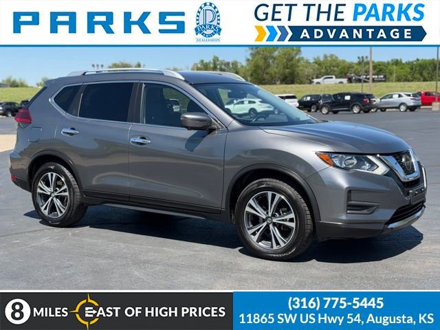 Used 2020 Nissan Rogue SV w/ Premium Package FWD image 1