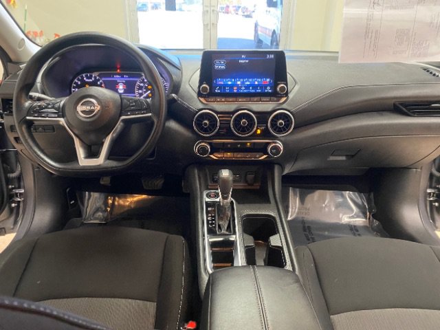 Used 2025 Nissan Sentra SV FWD image 26