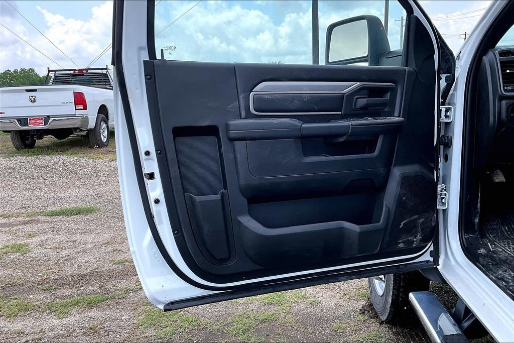 New 2024 RAM 4500 Tradesman image 13