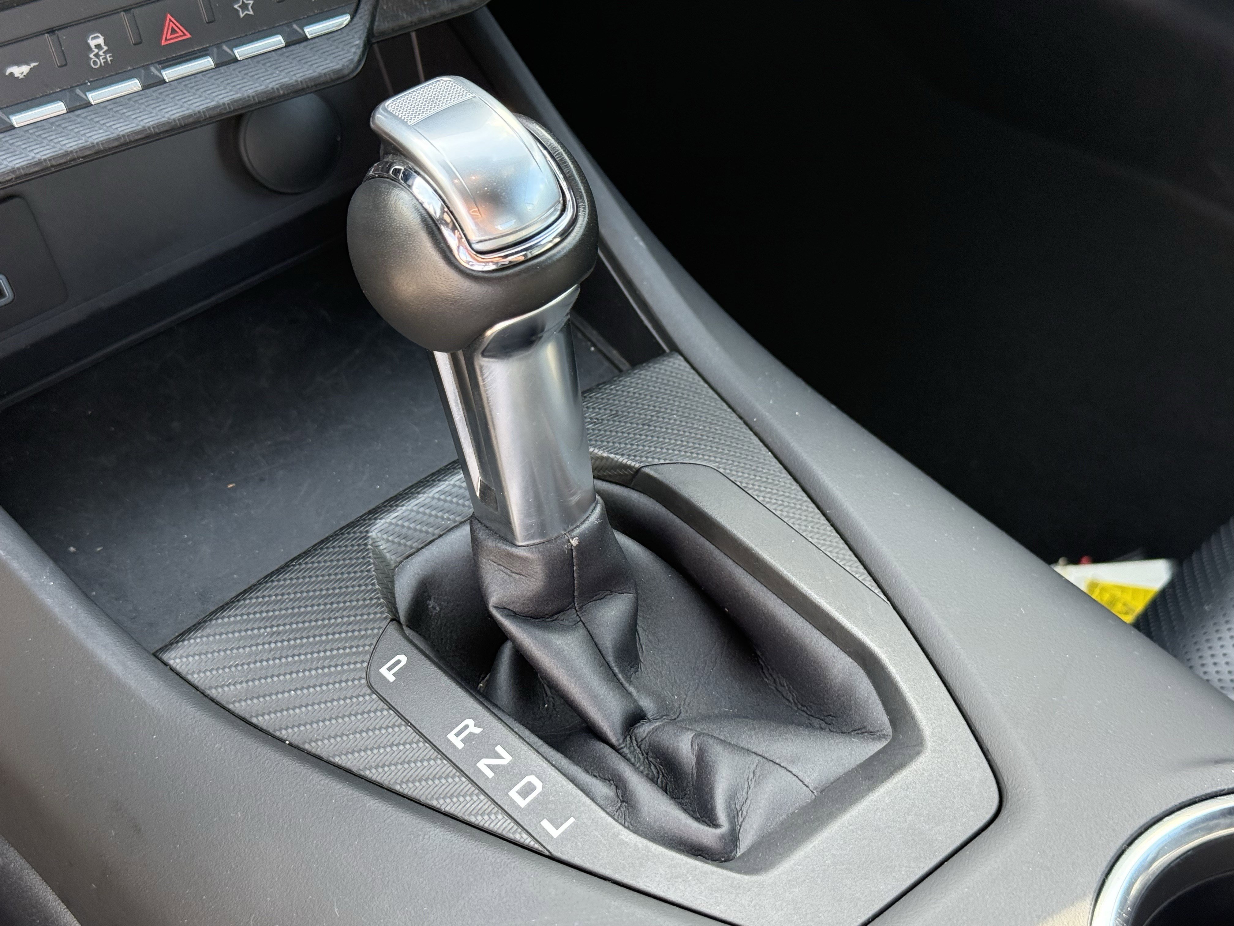 Used 2025 Ford Mustang Premium RWD image 25