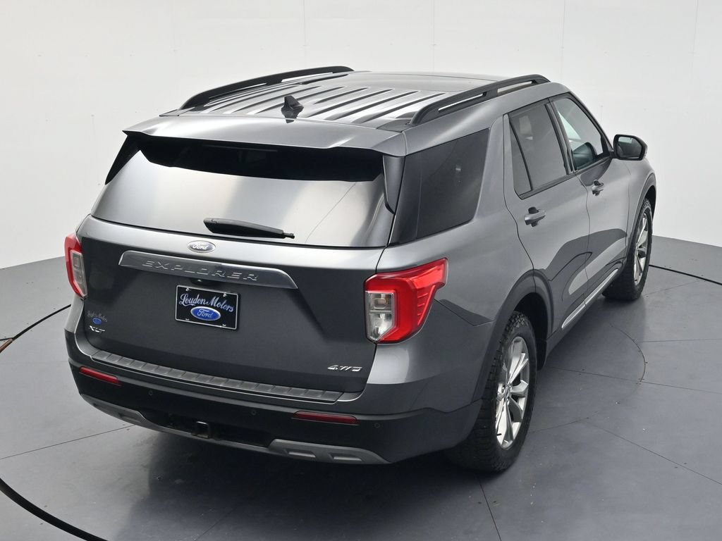 Used 2024 Ford Explorer XLT w/ Equipment Group 202A AWD/4WD image 41