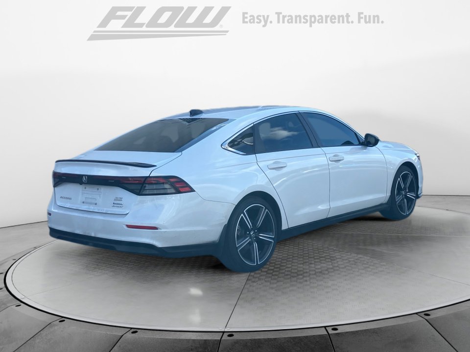 Used 2023 Honda Accord Sport image 9