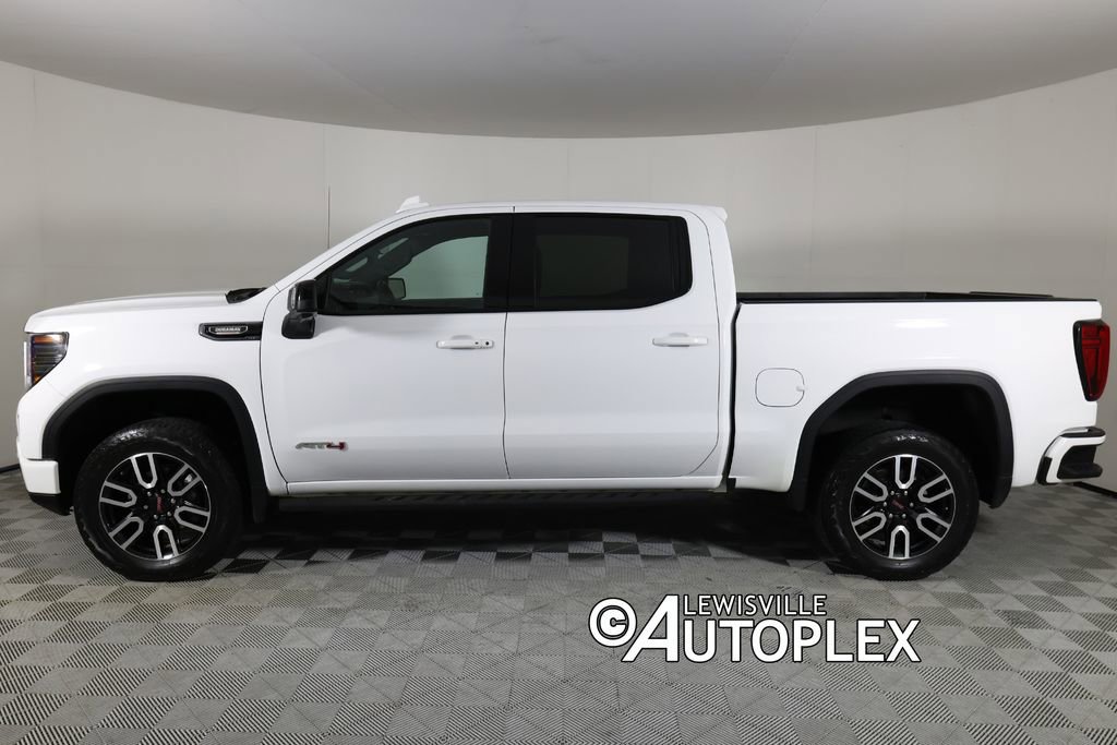 Used 2024 GMC Sierra 1500 AT4 w/ Technology Package image 10