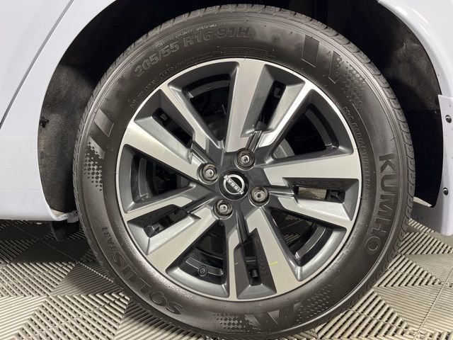 New 2025 Nissan Versa SV w/ Trunk Package image 13