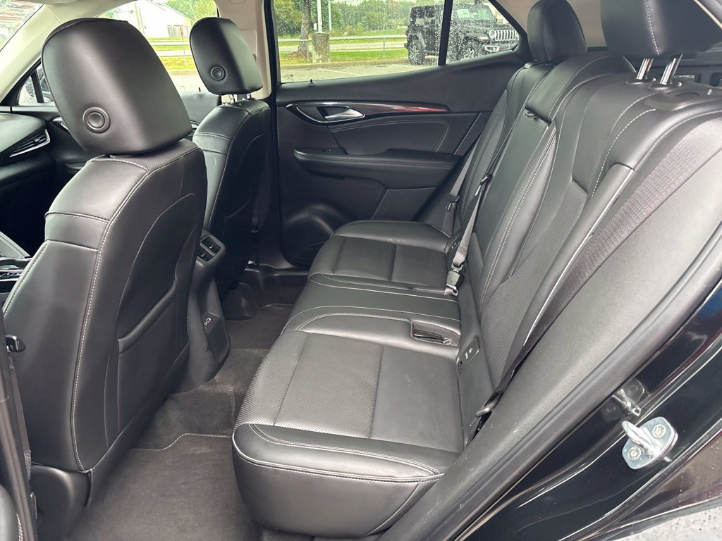 Used 2023 Buick Envision Essence FWD image 17