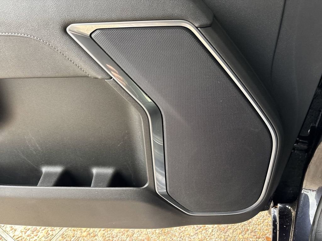 Certified 2025 GMC Sierra 1500 SLT image 24