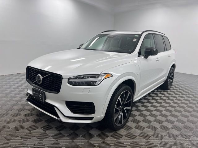 Used 2023 Volvo XC90 T8 Ultimate w/ Protection Package Premier image 2