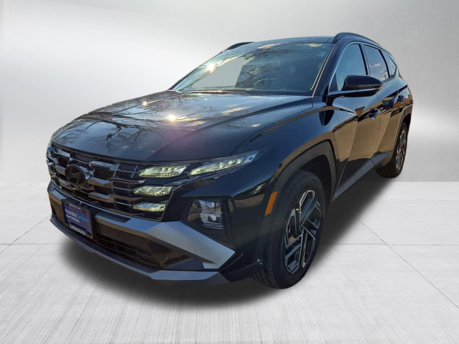 Certified 2025 Hyundai Tucson Limited image 7