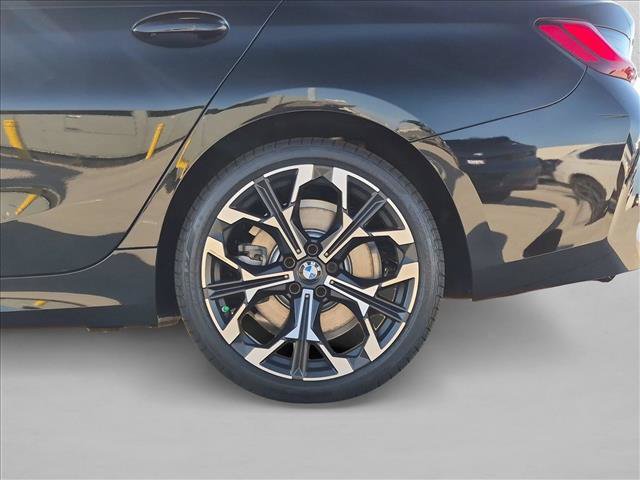 New 2026 BMW 330i xDrive Sedan w/ Convenience Package AWD/4WD image 10