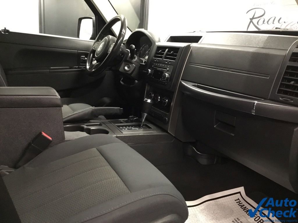 Used 2012 Jeep Liberty Sport w/ Popular Equipment Group AWD/4WD image 37