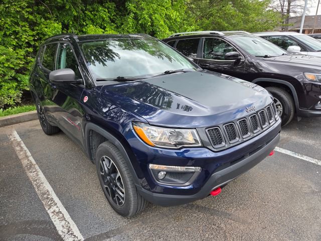 Used 2021 Jeep Compass Trailhawk w/ Sun and Sound Group AWD/4WD image 3