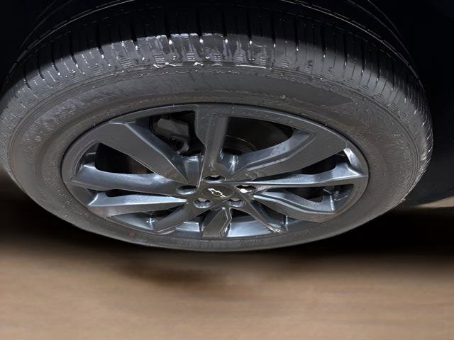 Used 2023 Chevrolet Equinox RS FWD image 10