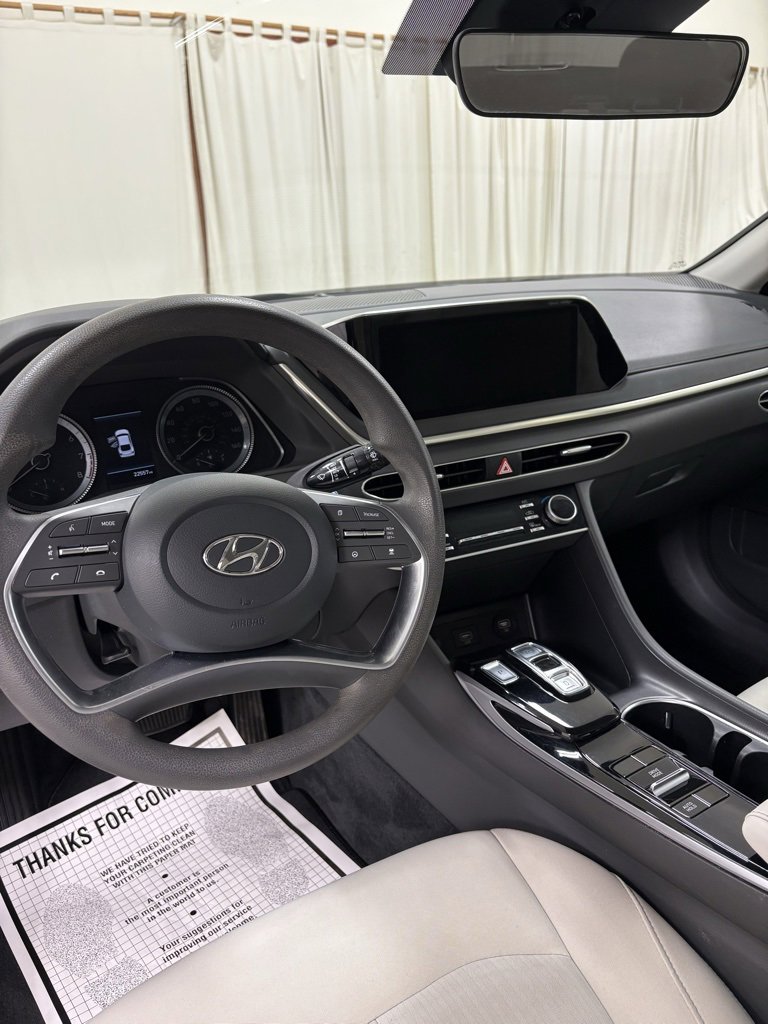 Used 2023 Hyundai Sonata SEL w/ Preferred Accessory Package image 12