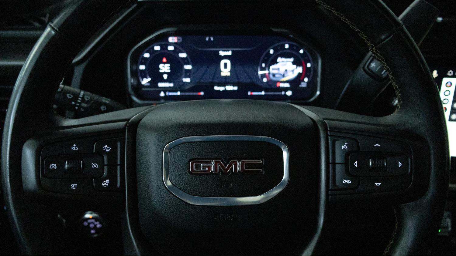 Used 2024 GMC Sierra 2500 AT4 w/ AT4 Premium Plus Package AWD/4WD image 18