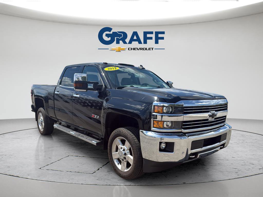 Used 2019 Chevrolet Silverado 2500 LTZ w/ Vortec Plus Package AWD/4WD image 16