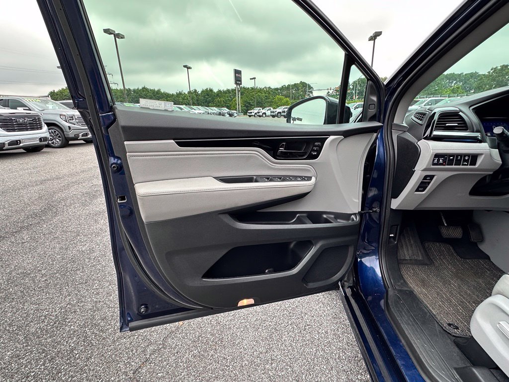 Used 2022 Honda Odyssey Elite image 22