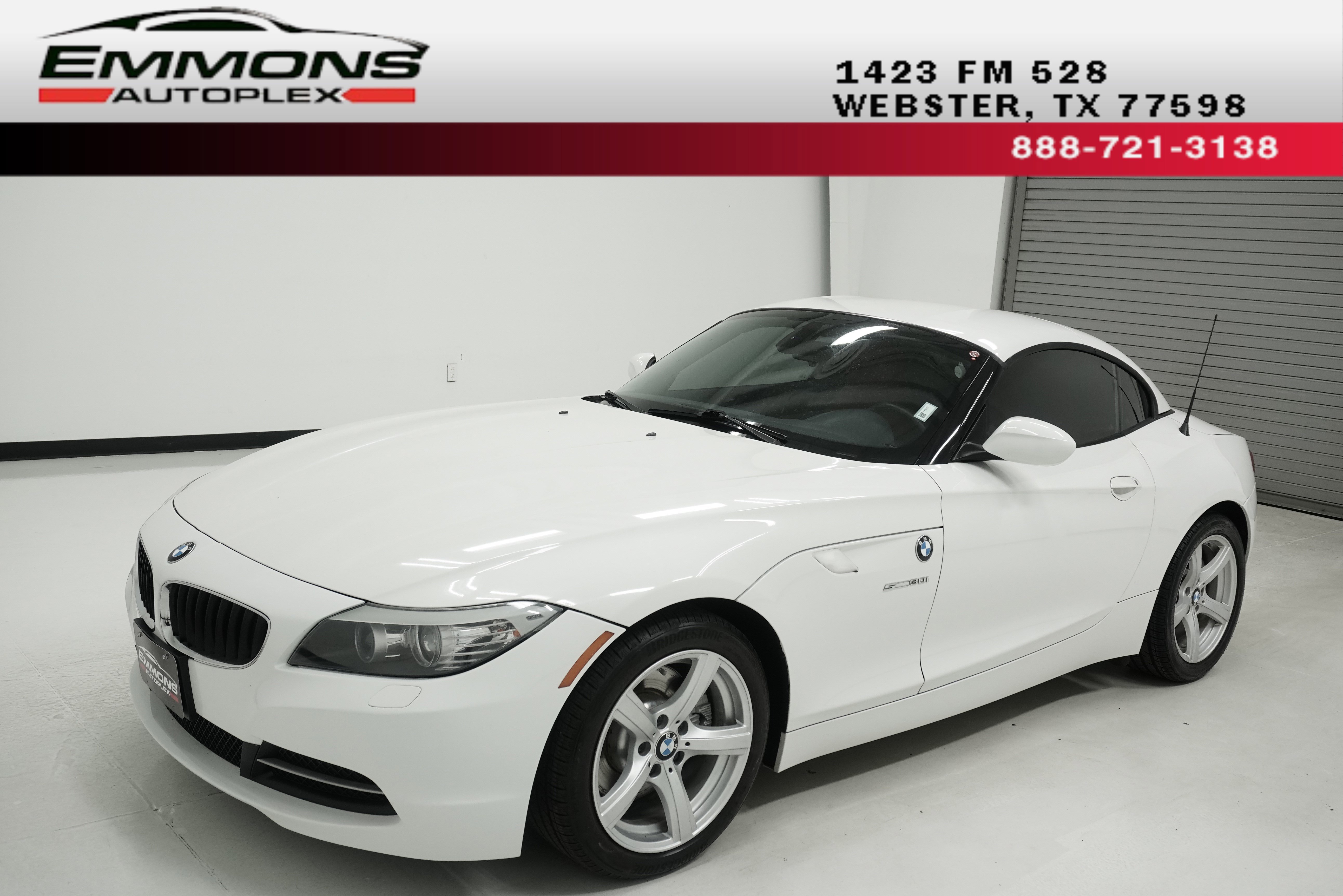 Used 2011 BMW Z4 sDrive30i image 1